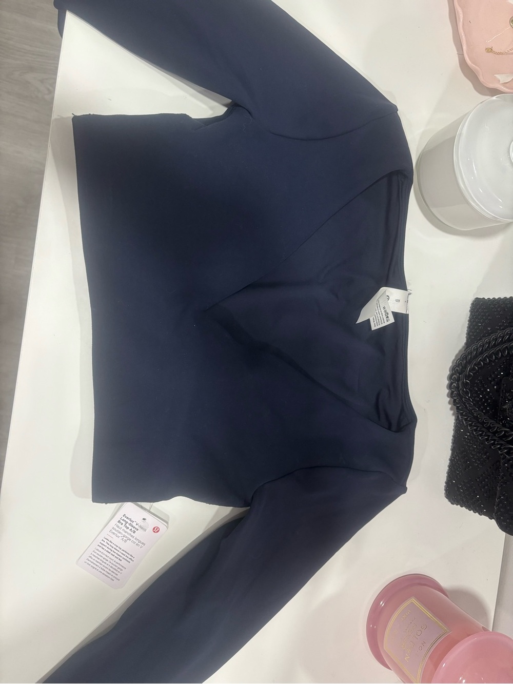 Women's Navy Long-Sleeve V-Neck Top